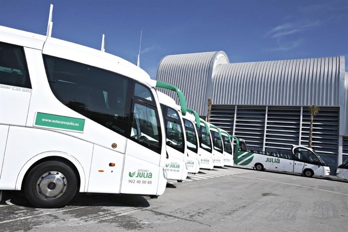 Autocares Del Grupo Juli