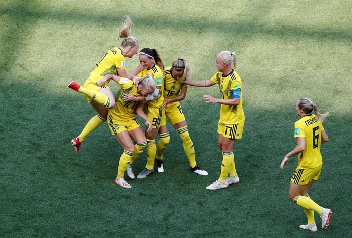 Suecia resiste a Inglaterra y se cuelga el bronce del Mundial