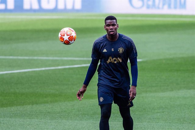 06 Paul Pogba of Manchester United during the training session before the second leg Champions League match of Quarter final between FC Barcelona and Manchester United in Camp Nou Stadium in Barcelona 15 of April of 2019, Spain.