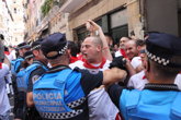 Insultos a UPN durante la procesión de San Fermín