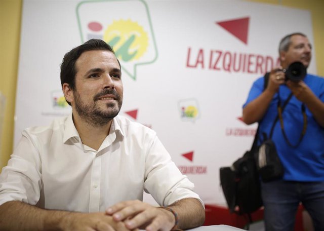 Reunión de la Comisión Coordinadora de IULV-CA para elegir al nuevo coordinador general. En la imagen, el coordinador federal de IU, Alberto Garzón. En la sede de IULV-CA (C/Donantes de Sangre).