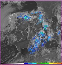 Más de 1.700 rayos impactan este domingo en la Comunitat Valenciana