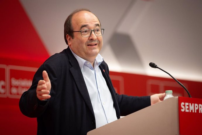 El primer secretari del PSC, Miquel Iceta, intervé davant el Consell Nacional del partit.