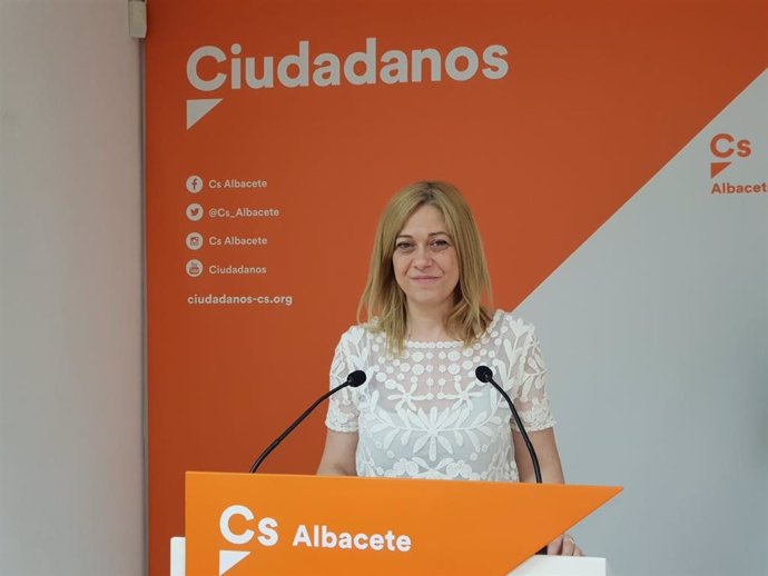 La portavoz del Ciudadanos en las Cortes regionales, Carmen Picazo