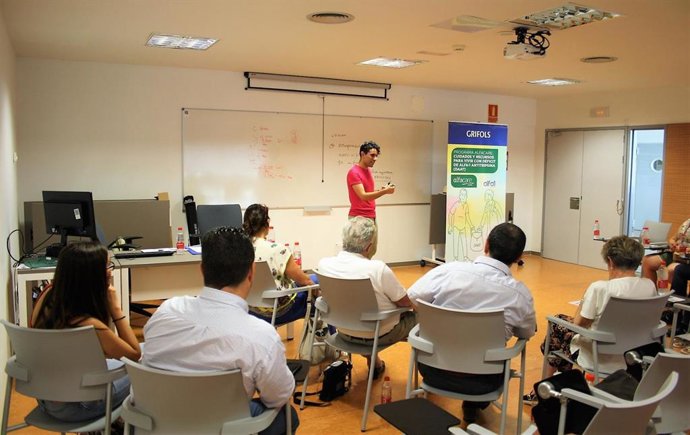 Taller 'Aprendiendo a vivir con el DAAT' celebrado en Granada