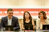 El PSOE ofrece un pacto programático a Podemos pero rechaza el Gobierno de coalición