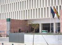 Otorgan la custodia de una menor a sus abuelos por desamparo de la madre y "escasa implicación" del padre