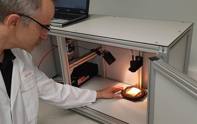 Innova.- Diseñan un prototipo capaz de comprobar de forma "rápida y eficaz" la degradación del turrón 