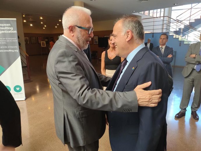 José Sánchez Maldonado y Javier Tebas, en los Cursos de Verano de la UNIA en Málaga