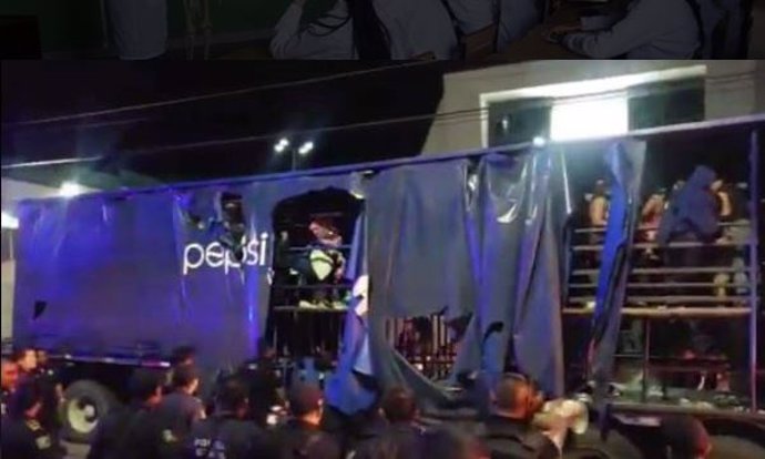 Detención de un camión de PepsiCo en el que viajaban 228 personas