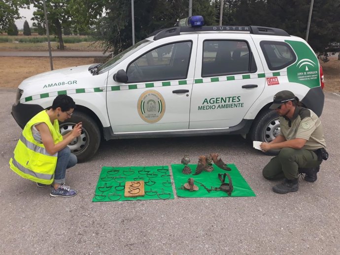 Artes de caza prohibidas decomisados en La Zubia