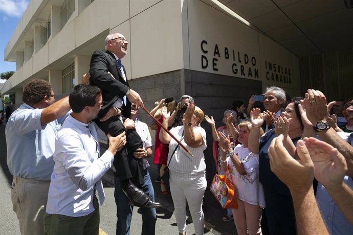 Antonio Morales, proclamado presidente del Cabildo de Gran Canaria