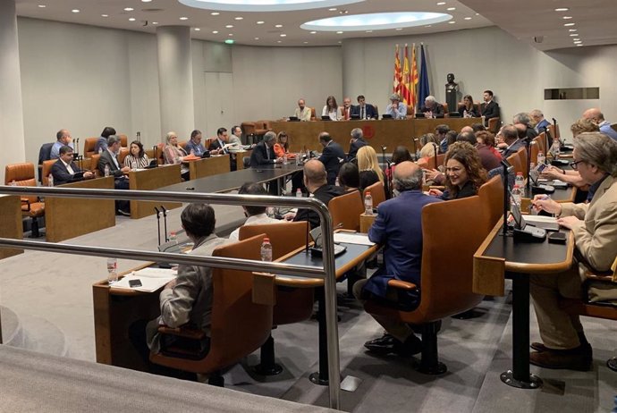 Imagen de archivo del pleno de la Diputación de Barcelona