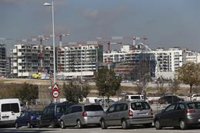 La compraventa de vivienda baja un 5% en mayo pese a aumentar los préstamos más de un 10%, según los notarios
