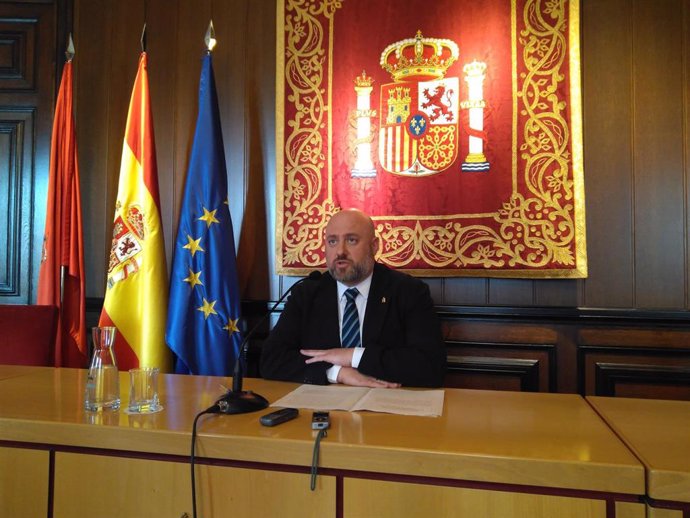 El delegado del Gobierno en Navarra en funciones, José Luis Arasti