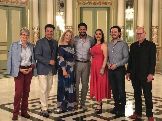 Elenco de la ópera 'Luisa Miller' con C.Schepelmann, P.Beczala, S.Radvanovsky, D. Hindoyan, E.Burratto, A.Chacón-Cruz y U.Senn