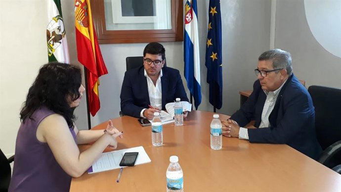 Toscano, en una de las reuniones que ha tenido en El Viso.