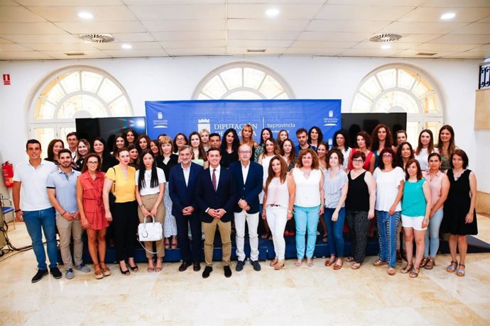 Toma de posesión de funcionarios interinos en la Diputación