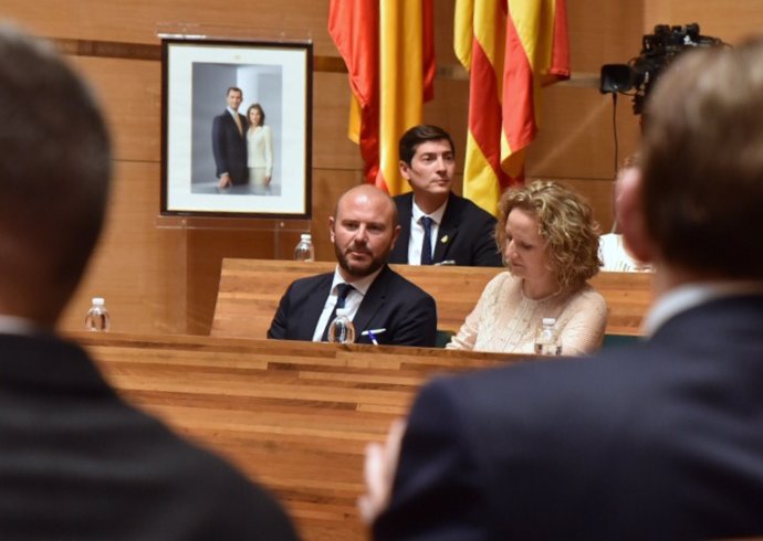 El reelegido presidente de la Diputación de Valencia y alcalde de Faura (Valencia), el socialista Toni Gaspar, durante el pleno de constitución de la nueva corporación provincial. 
