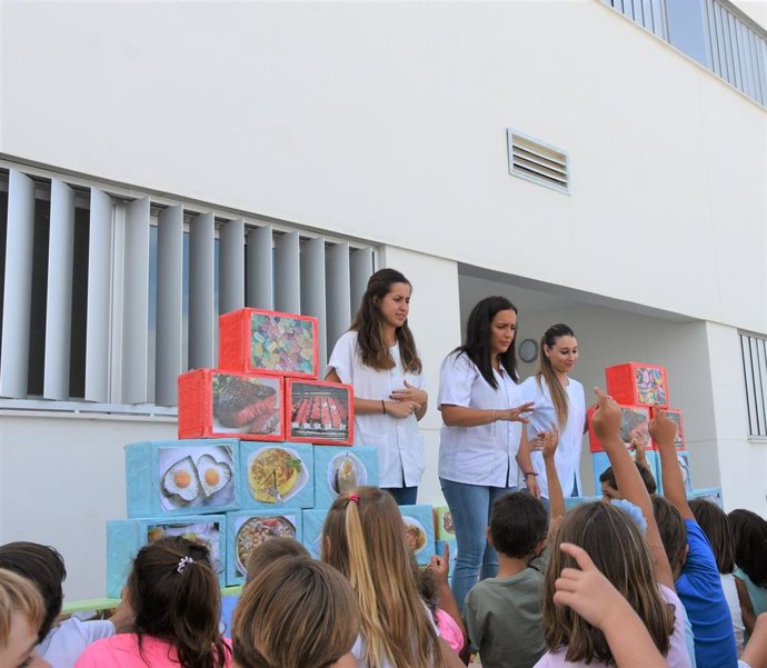 Los alumnos del Summer Camp del Colegio CEU San Pablo participaron en la III Yincana Saludable