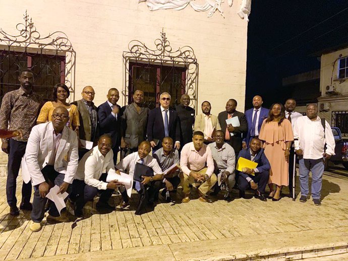 El presidente del COE, Alejandro Blanco, se ha reunido con las federaciones deportivas de Guinea Ecuatorial