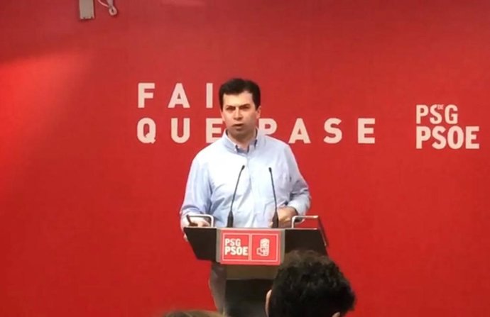 El secretario xeral del PSdeG, Gonzalo Caballero, en rueda de prensa