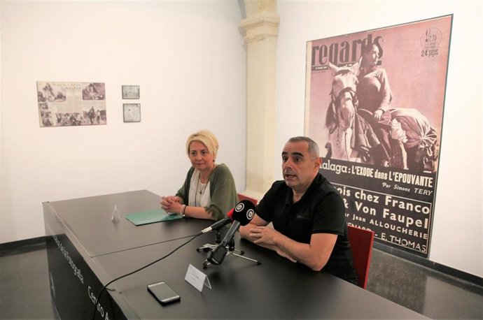 Presentación de la exposición 'Gerda Taro y Robert Capa' en el CAF