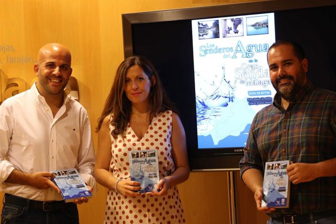 La Diputación edita una guía para disfrutar del agua en las 35 etapas de la Gran Senda de Málaga