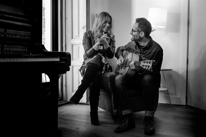 [Grupohuelva] Nt De Prensa Y Foto Previas Concierto Rocío Márquez Y Drexler Foro