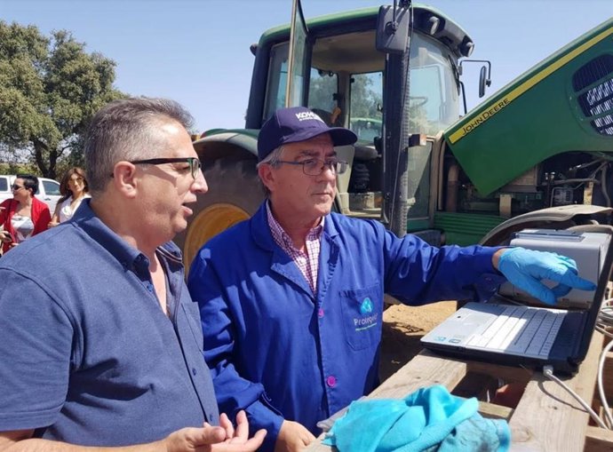 UPA-UCE impulsa la instalación de catalizadores que reducen la emisión de gases 