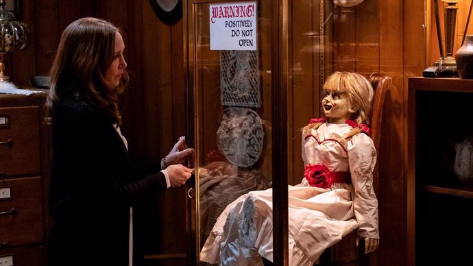 Crítica de Annabelle vuelve a casa: Noche en el museo de los Warren