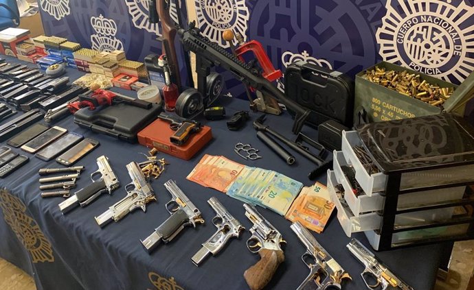 Armas intervenidas de una operación policial en Málaga