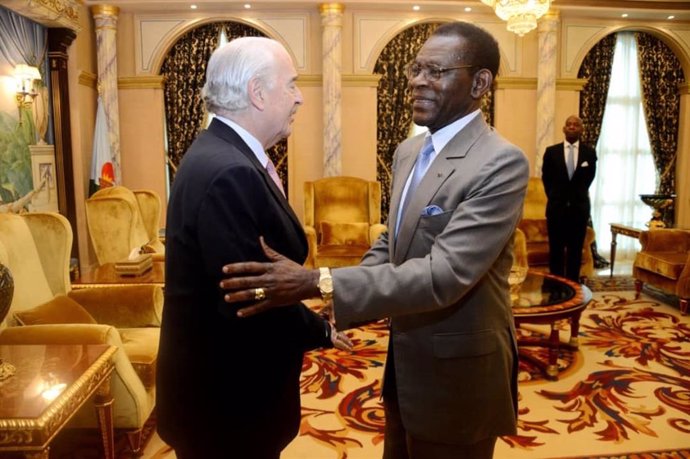 Teodoro Obiang recibe al presidente de la Internacional Demócrata de Centro, Andrés Pastrana, en Malabo