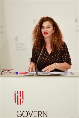 La portaveu del Govern, Pilar Costa, en roda de premsa