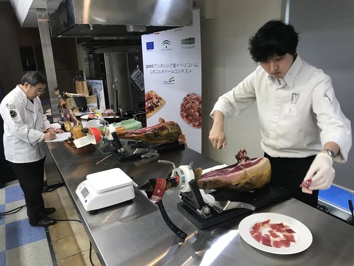 Economía.- Más de 130 profesionales nipones participan en el curso y concurso de