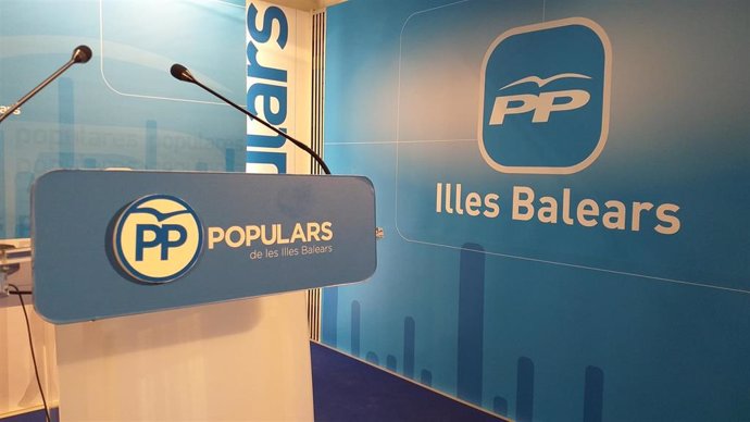 Imágenes de recurso de la sala de prensa del PP balear. Logo del PP de Baleares