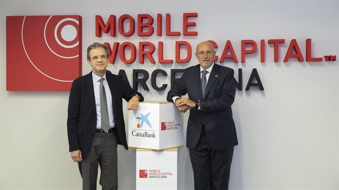 Jordi Gual, presidente de CaixBank, y Carlos Grau, CEO de Mobile World Capital Barcelona