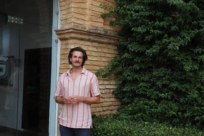 El bailarín y performer Antonio Quiles