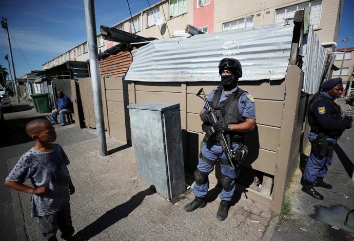 Policía desplegada en Ciudad del Cabo por la visita del presidente sudafricano, Cyril Ramaphosa