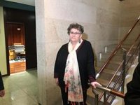 La valedora do Pobo solicita un aumento de sueldo al Parlamento pese a su situación de interinidad en el cargo