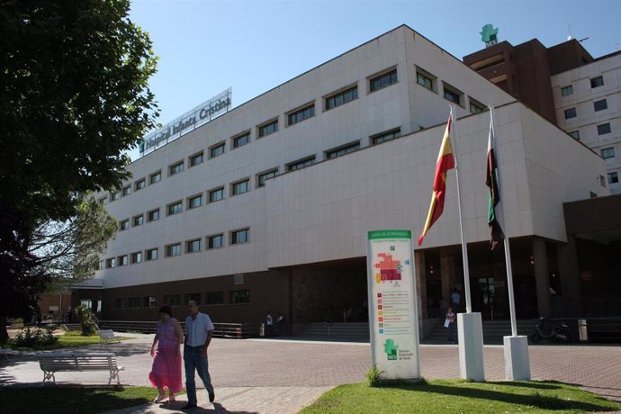 El herido ha sido trasladado al Hospital Universitario de Badajoz