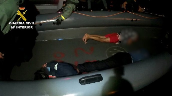 Interceptación de una 'narcolancha' en el marco de la operarción 'Karsana' en las Islas Chafarinas