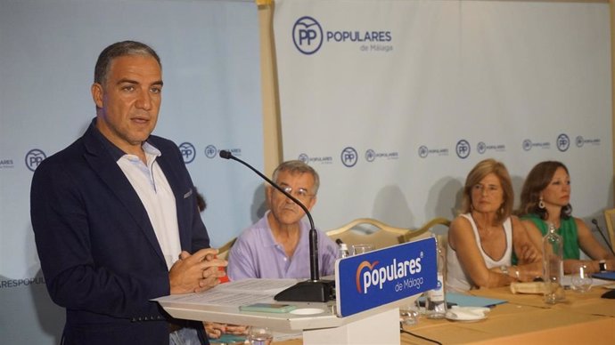 El presidente del Partido Popular de Malaga y consejero de Presidencia de la Junta de Andalucía, Elías Bendodo.