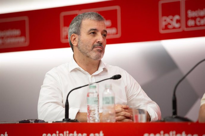 El líder del PSC a Barcelona, Jaume Collboni, intervé en la clausura de l'escola d'estiu del PSC a la Seu del PSC de Barcelona .