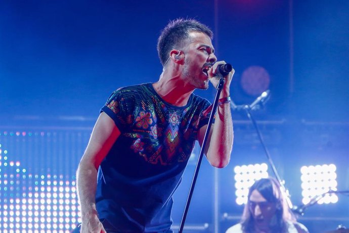 El cantante de Vetusta Morla, Juan Pedro Martín, 'Pucho' actuando junto a su grupo en el Festival Mad Cool celebrado en Valdebebas (Madrid).