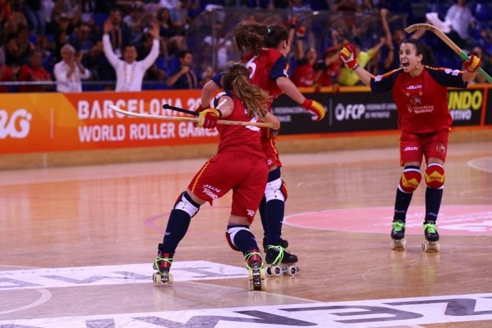 La selección española femenina de hockey patines se proclama campeona del mundo