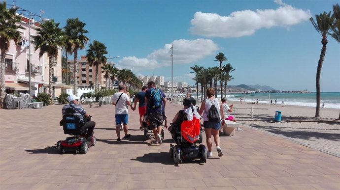 La Confederación Española de Personas con Discapacidad Física y Orgánica (COCEMFE) ha lanzado este lunes 15 de julio el Programa de Vacaciones 2019