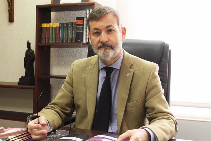 Rafael Rodríguez-Ponga, nou president de la Xarxa Vives d'Universitats