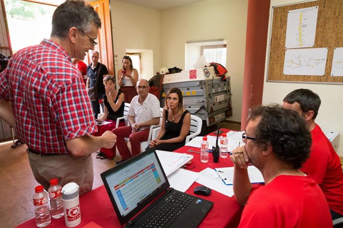 Paula Fernández sigue el dispositivo de búsqueda de las tres espeleólogas en Coventosa