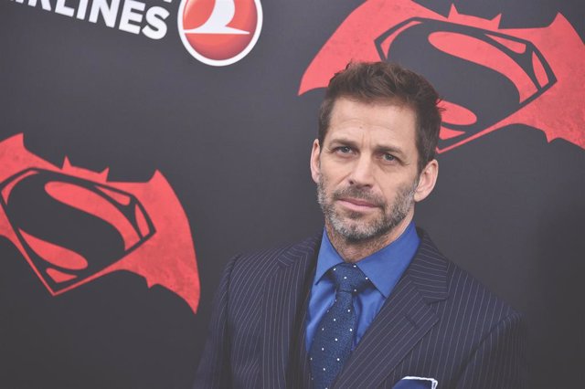 Netflix ha fichado a Zack Snyder, director de Liga de la Justicia, para llevar la batuta de una nueva película de acción zombie, titulada Army of The Dead. Un proyecto que, tal y como asegura el realizador de Batman v Superman: El Amanecer de la Justicia,